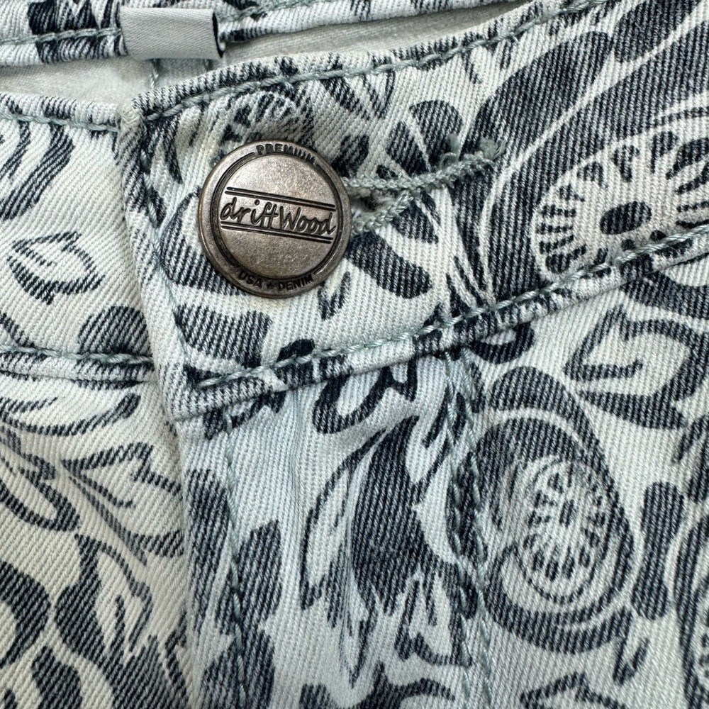 Driftwood Size 30 Light Wash Gray White Floral Slim Jeans Pants - Picture 4 of 7